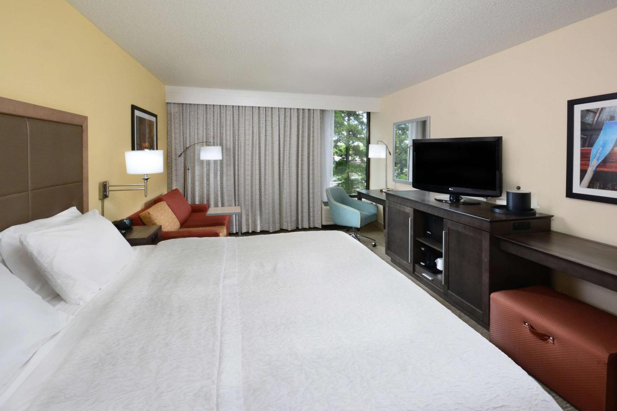 Hampton Inn Charlotte North Lake Norman Корнелиус Экстерьер фото