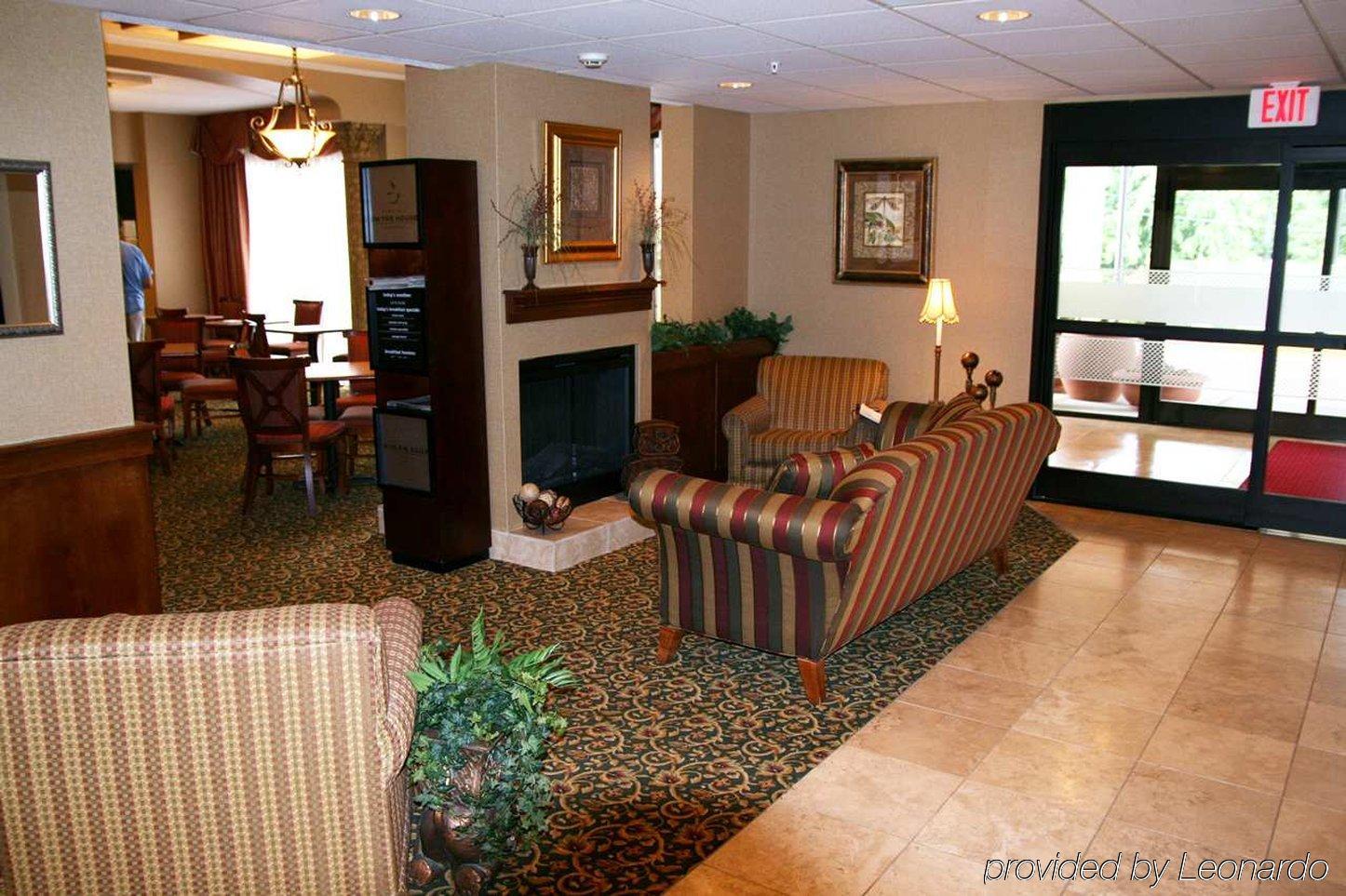 Hampton Inn Charlotte North Lake Norman Корнелиус Экстерьер фото